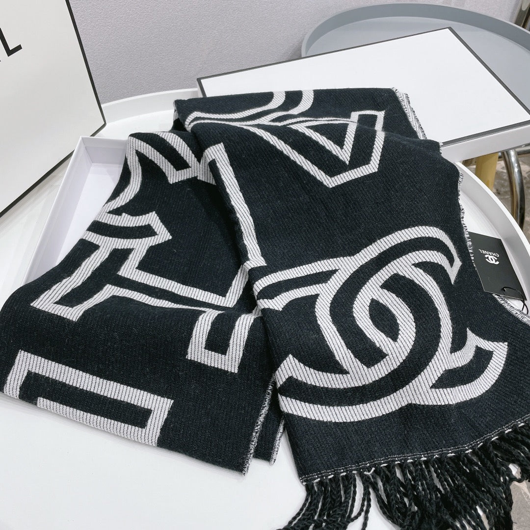 Temperament Twill Logo Jacquard Scarf Shawl