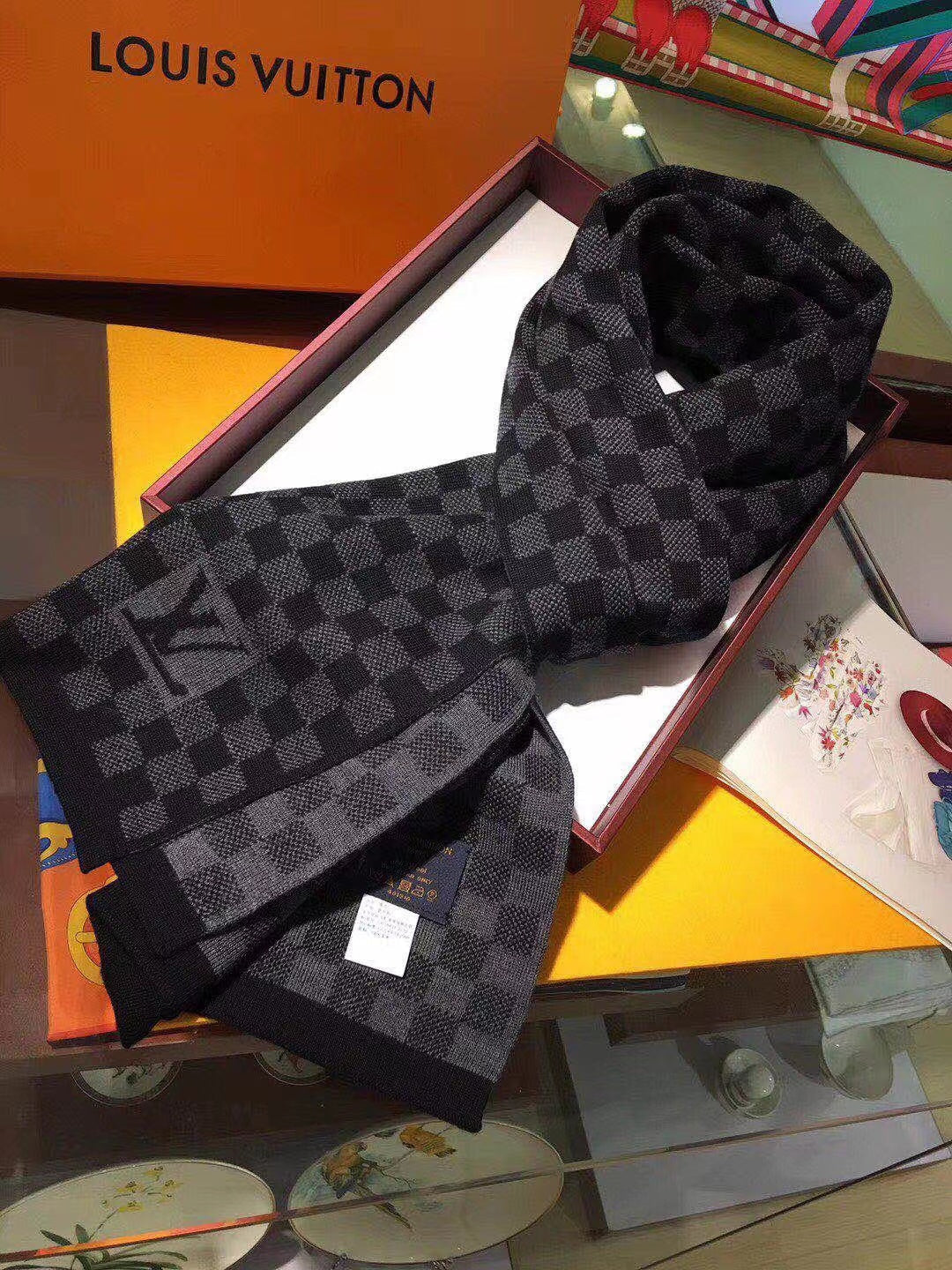 Classic Checkerboard Wool Warm Scarf