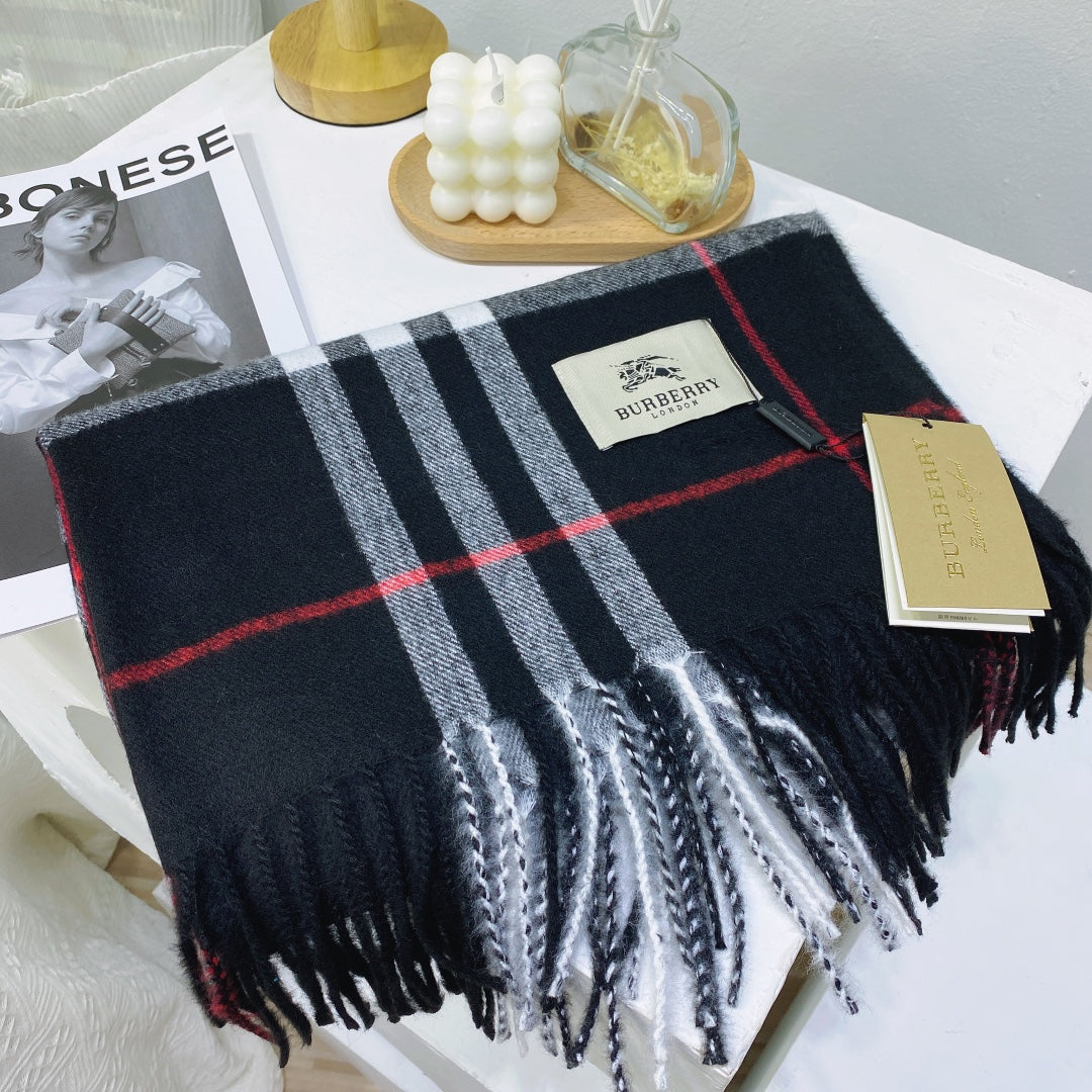 Classic Plaid Tassel Unisex Scarf