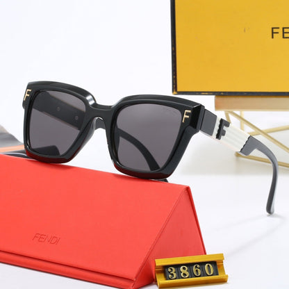 Dashing Wayfarer Sunglasses