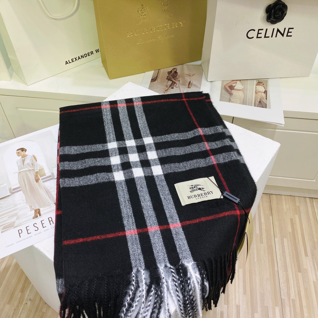 Classic Plaid Tassel Unisex Scarf