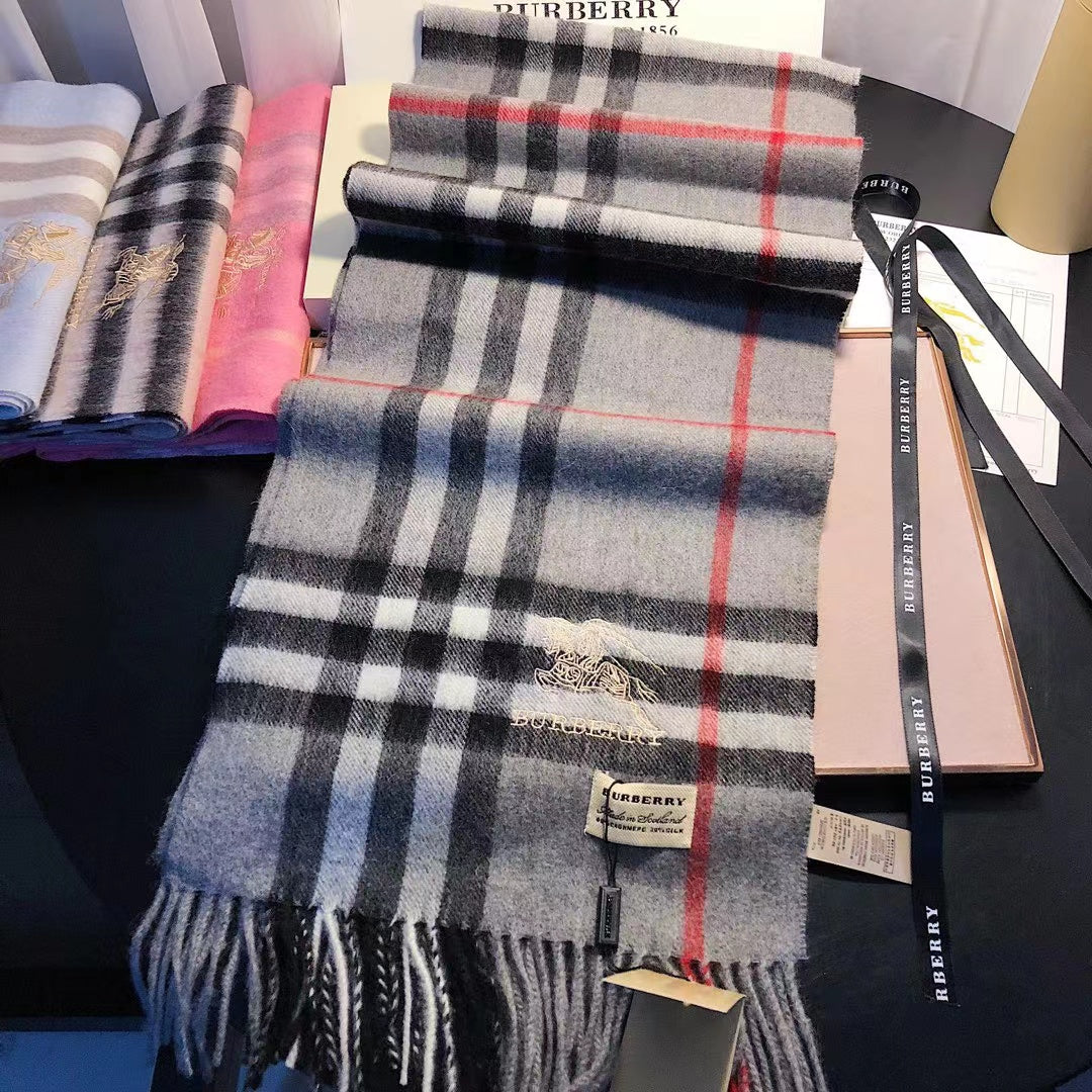 Classic Check Fringed Cashmere Scarf