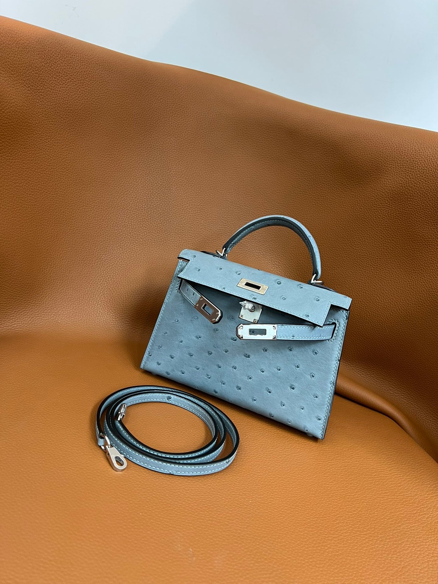 Exquisite leather bags-66